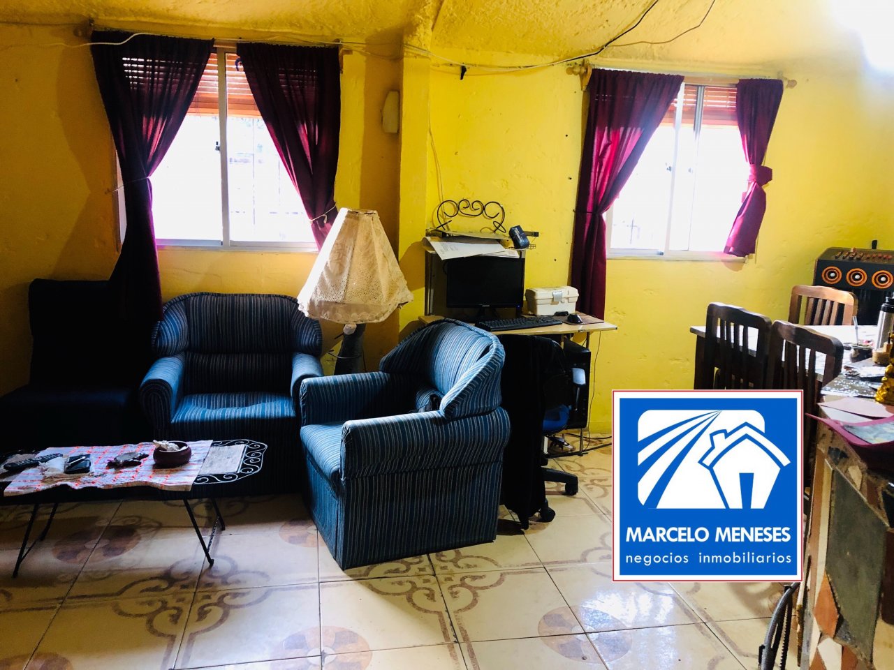 casa de tres dormitorios con cochera y patio - Marcelo Meneses Negocios